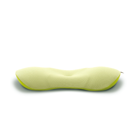 ロフテー株式会社 アネシスピローの安眠枕。ライトグリーンのメッシュ素材で構成された、中央がなだらかにくぼんだフォルム。上部は淡い黄緑色、側面は鮮やかな緑色のツートンカラー。